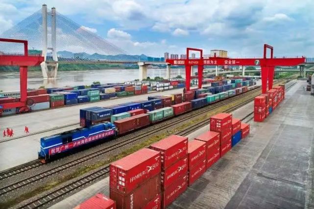 川桂携手谱新篇 四川陆海新通道公司于蓉城成立，共筑货物运输代理新枢纽